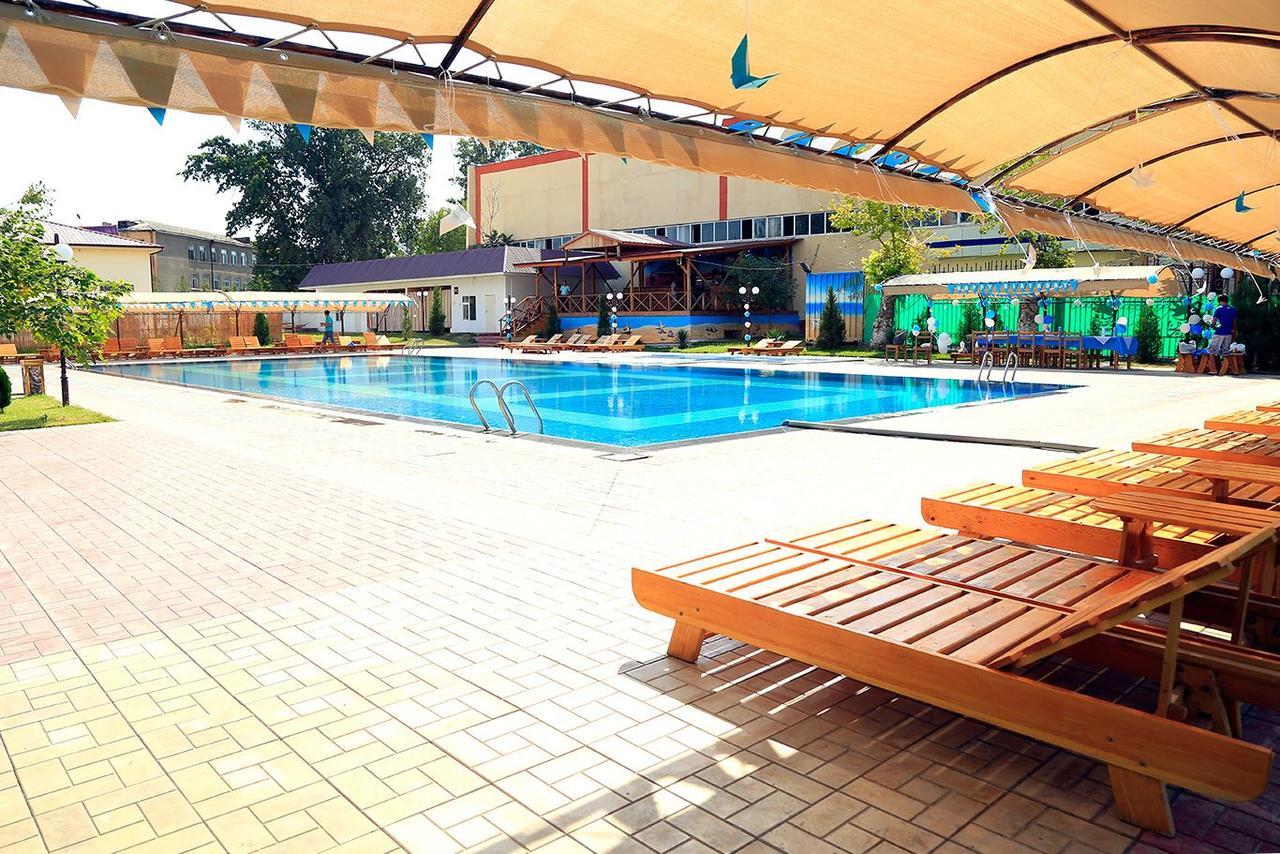 Ziyorat Luxury Hotel Ferganá Exterior foto
